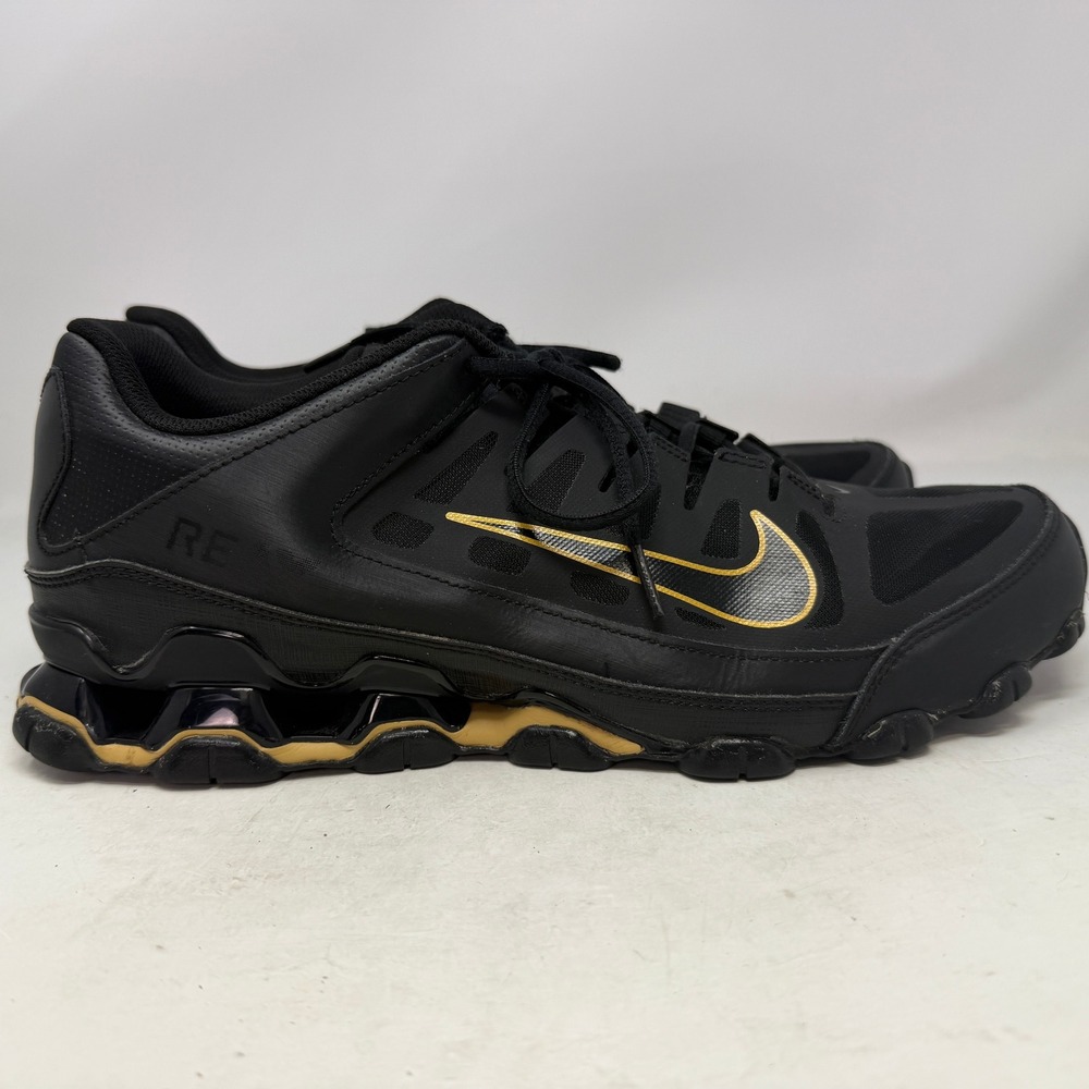 Nike Sneakers Mens 12 Reax 8 TR Black Gold 621716-020 EUC